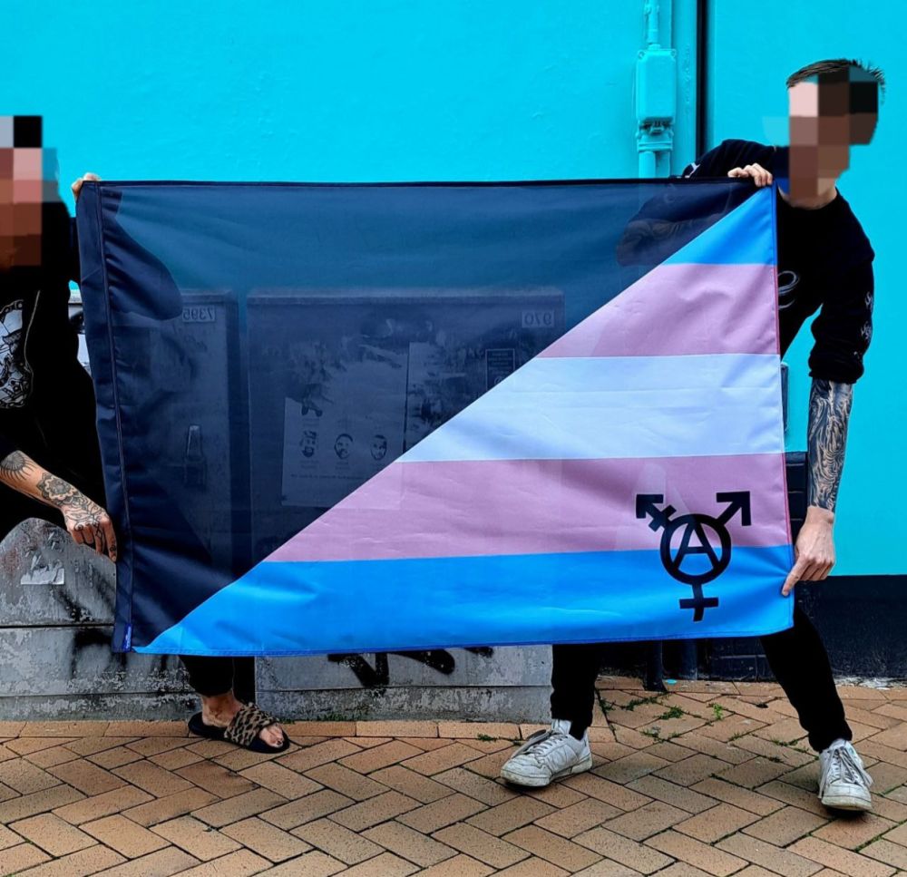 Anarch@ Trans* Pride: 100x150 (Bild für) Anarch@ Trans* Pride: 100x150