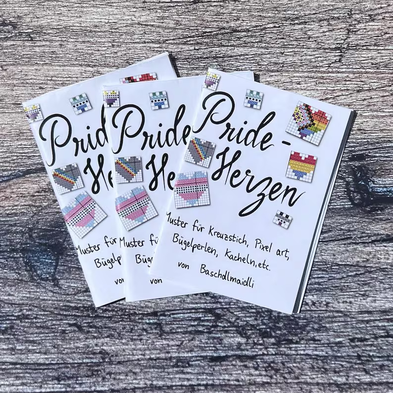 (Bild für) Pride Hearts Kreuzstich Muster